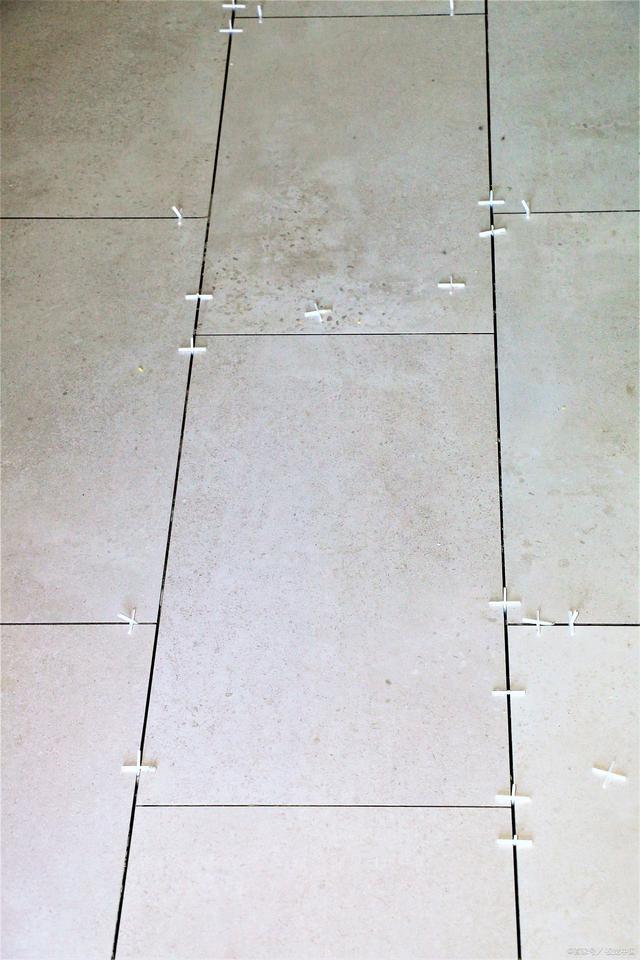 地砖空鼓不处理会怎么样(地砖空鼓不处理会怎么样吗)